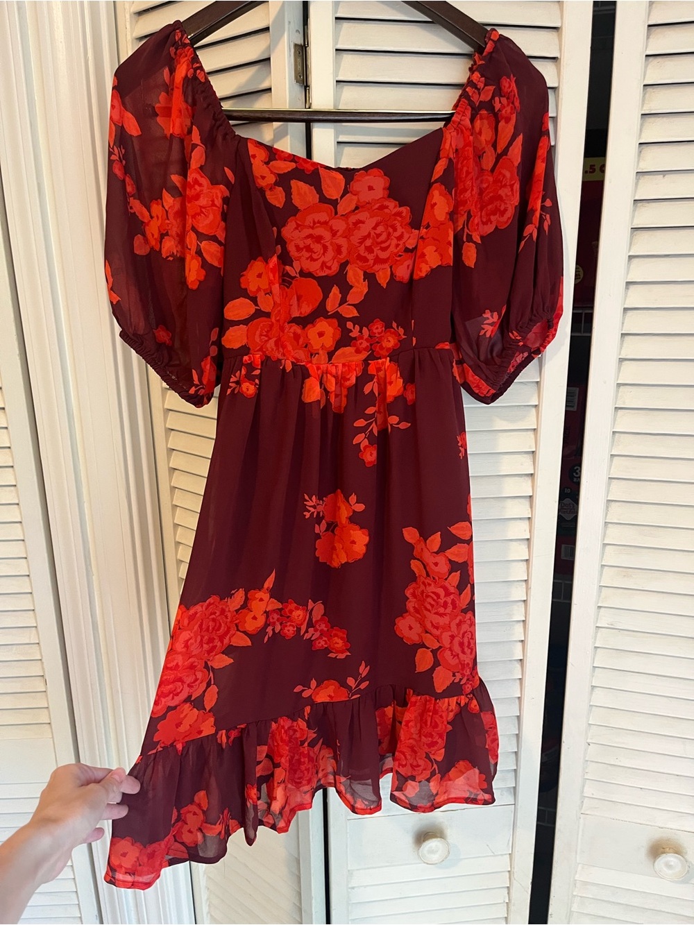 NWT Floral Puff-Sleeve Mini Dress in Burgundy and Red